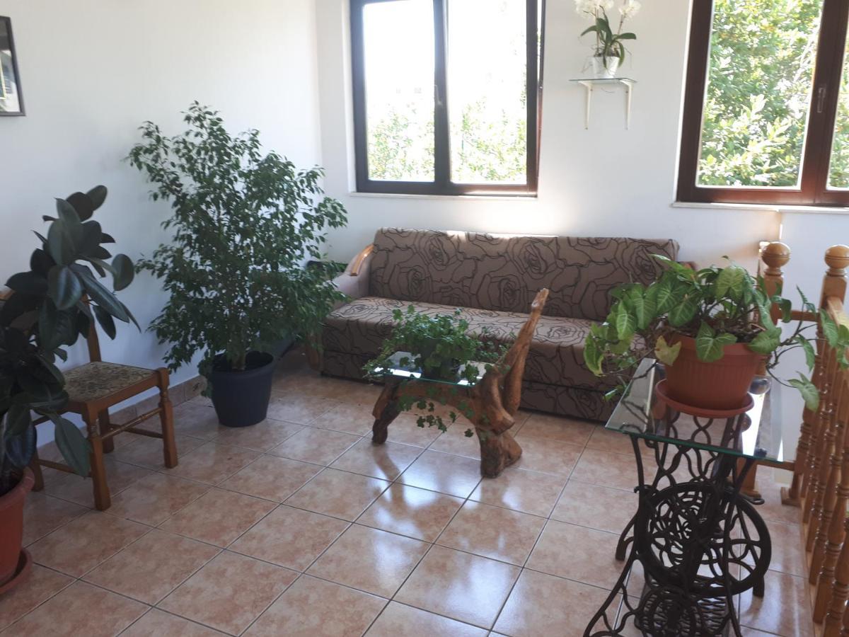 Apartman Emilio Baška Voda Εξωτερικό φωτογραφία